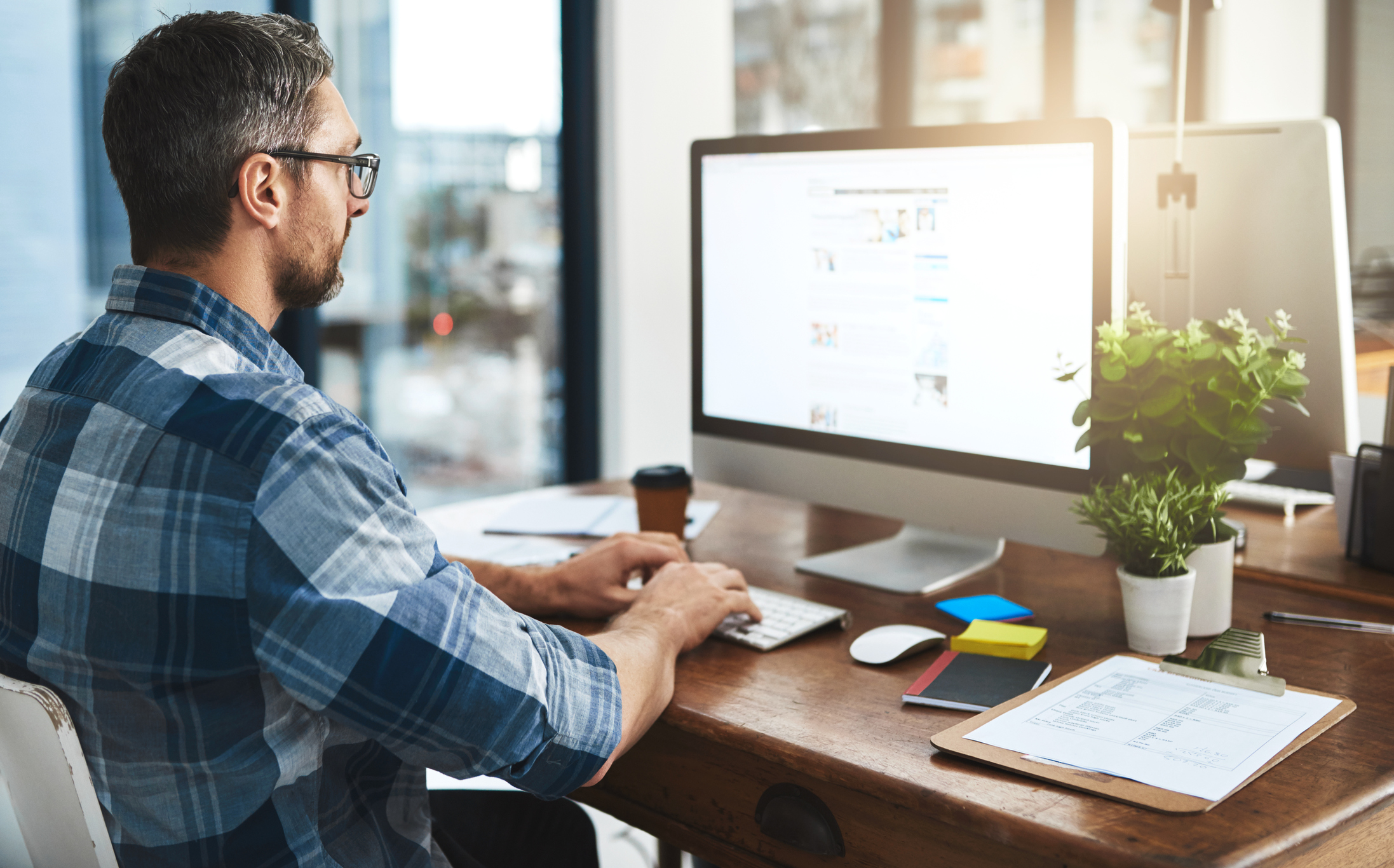 Quick And Easy Exercises You Can Do At Your Desk Orthopaedic